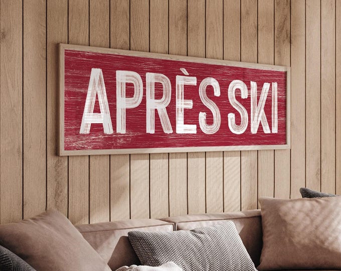 Apres Ski Sign Dark Red White, Rustic Lodge Decor, Faux Weathered Wood, Vintage Farmhouse Wall Art, Cabin Gift, Horizontal Print