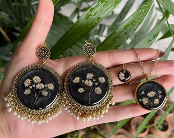 Black and Real Dried Flower Jewellery set | Resin Jewellery Set | Traditional Jewellery Sets | Best Gift For Girls | Handmade Product |