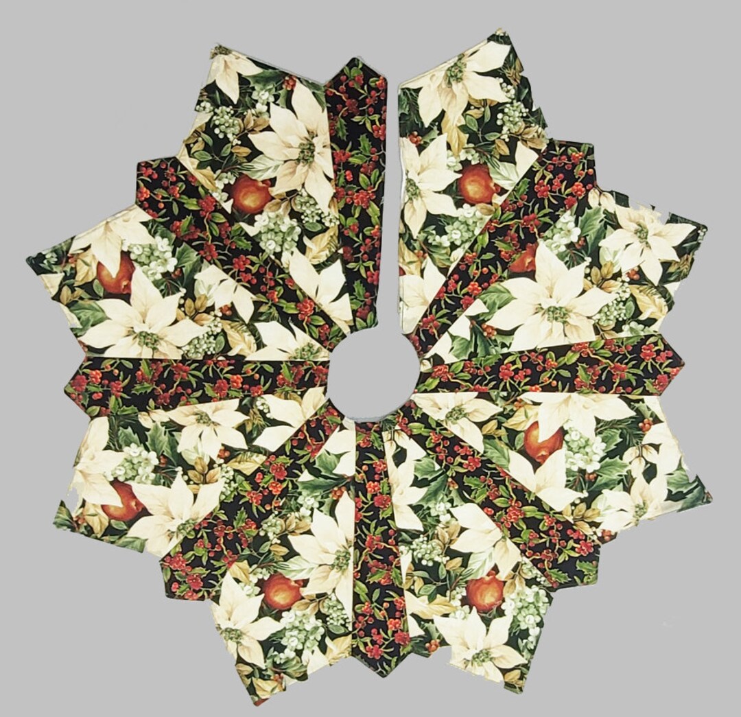 Poinsettias and Holly Mini Christmas Tree Skirt, 30, Lined, Quilted