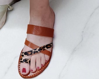 Chanclas de leopardo y piel marrón hechas a mano: sandalias bohemias de verano