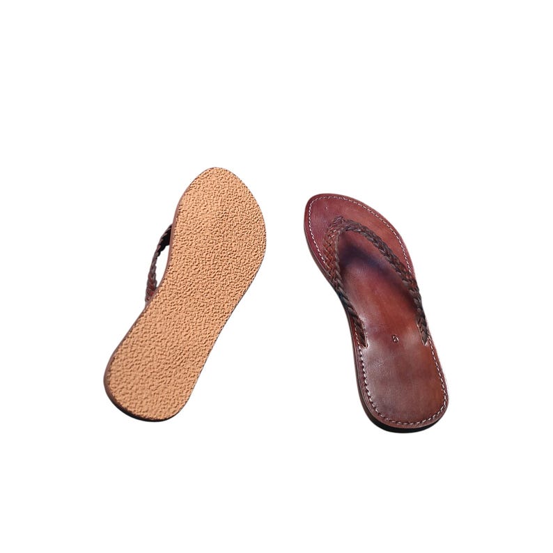 Handmade Leather Men's Flip Flops: Moroccan Beach Sandals image 9