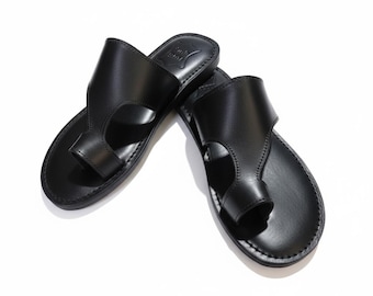 Classic Black Handmade Leather Sandals for Men – Moroccan Craft, Sleek Summer Comfort