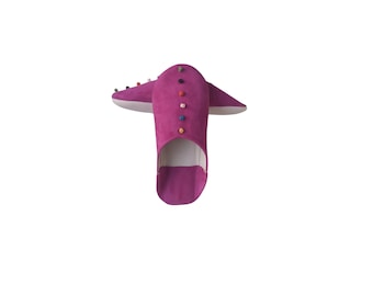 Zapatillas de casa moradas para mujer, zapatos de interior de cuero marroquí, babuchas hechas a mano, suaves y cómodas.