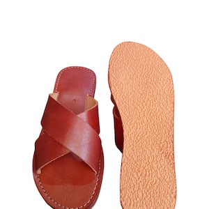 Sandales Croisées en Cuir pour Femme - エレガンスとコンフォート