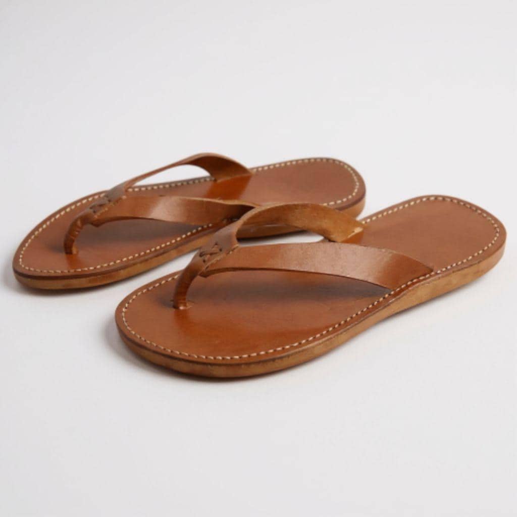 Handmade Leather Flip Flops: Moroccan Beach Sandals Gift for  display picture 1