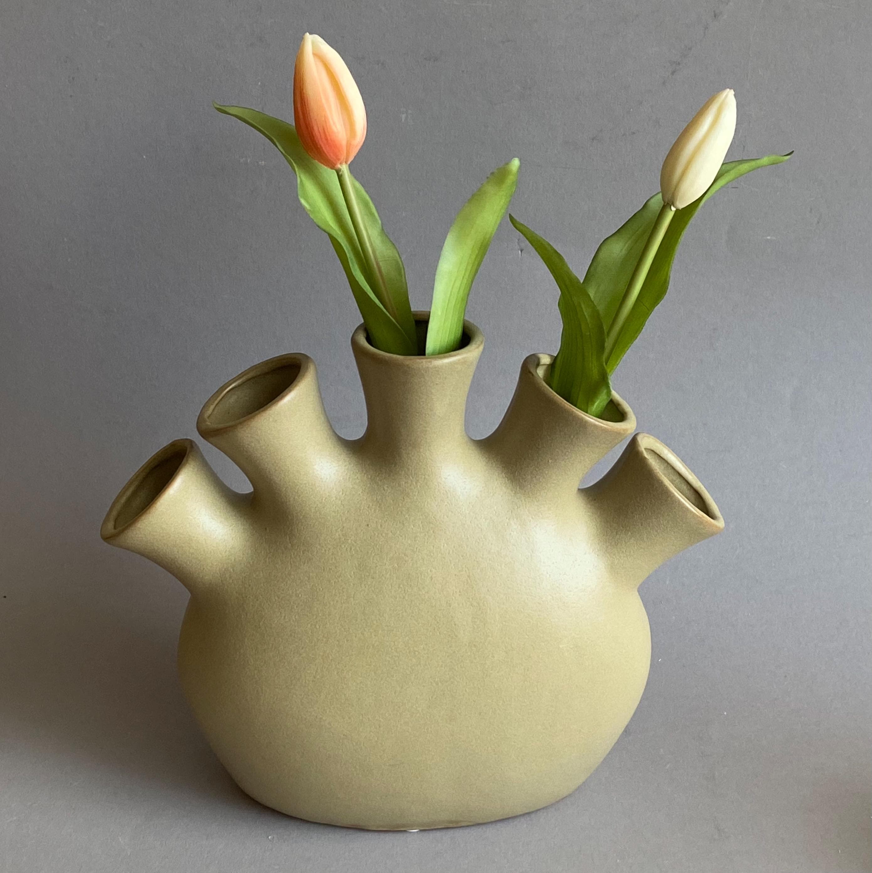 チューリップの花瓶、白いオランダのアート花瓶、モダンなオランダ