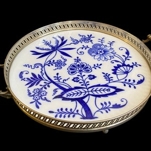 Hand-painted  Zwiebelmuster Tray, Decor Dutch  Decorative Tray