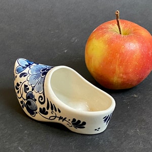 Traditionella skor Träskor Tofflor, Klomp Träskor Med Sluten Baksida, Handsnidade Träskor, Keramik bild 4
