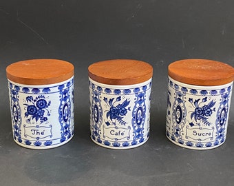 Three Dutch Delft Blue Pot with Lid, Hand-Painted Ceramic Canister, Classic Kitchen Storage Jar Hand painted