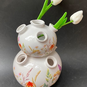 Tulip Flower Vase, White  Dutch Art Vase, Modern Dutch design Tulip  Vase