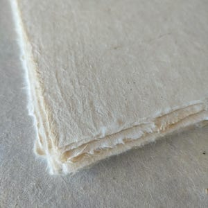 Papier Lokta Népalais 130g/m2 - A3 - Papier artisanal épais texturé, naturel et écologique pour impression, reliure, origami, DIY