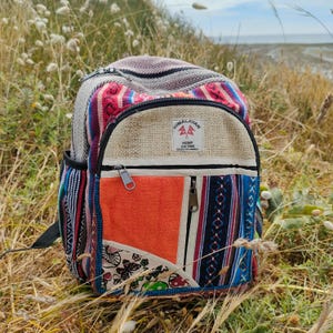 Sac à dos coloré unique en coton / chanvre himalayen - Fait main au Népal - Unique, écologique et durable