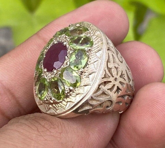 Natural Afghanistan Ruby With Original Peridot Mu… - image 3