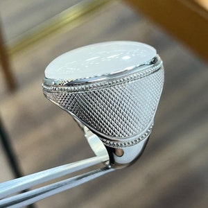 White Yemeni Aqeeq Stone Ring White Stone Ring Natural Real Yemeni Akik Ring 925 image 1