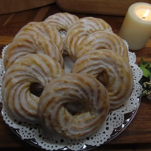 FAKE Glazed French-Style Swirl Donuts (Set of 8)