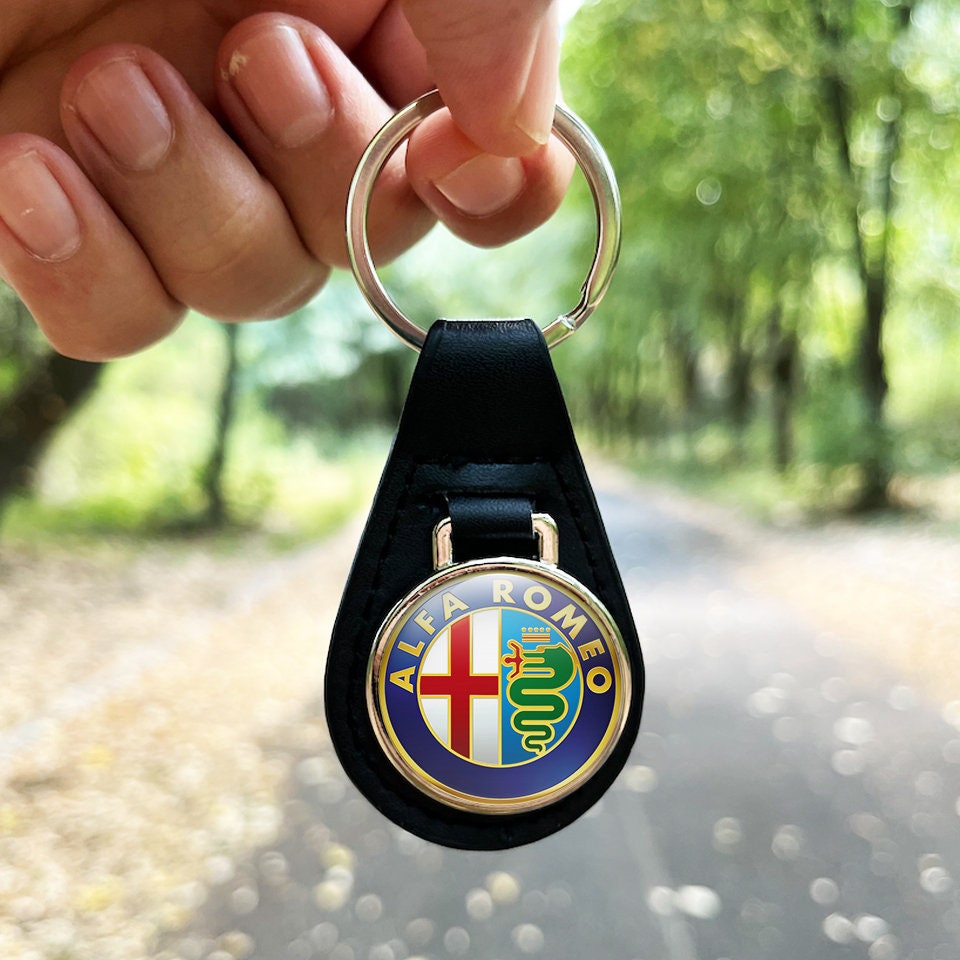 Alfa Romeo Schlüsselanhänger Neu OEM Metall Emblem lapel badge Key Ring