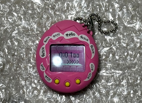 バンダイ たまごっち 1997 メスっちピンク 日本語版 - Etsy 日本