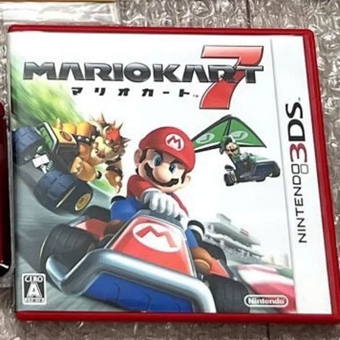 MARIO KART WORLD IS HERE!! (First Time Playing This Game