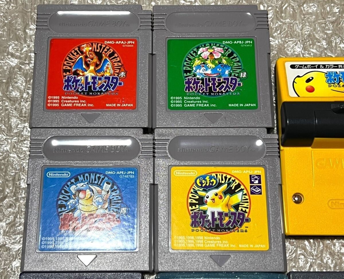 186000 現状品 ゲームボーイカラー　ポケモンソフト 9点まとめ売り [1000025396651] 186000 現状品 ゲームボーイカラー ポケモンソフト 9点まとめ売り