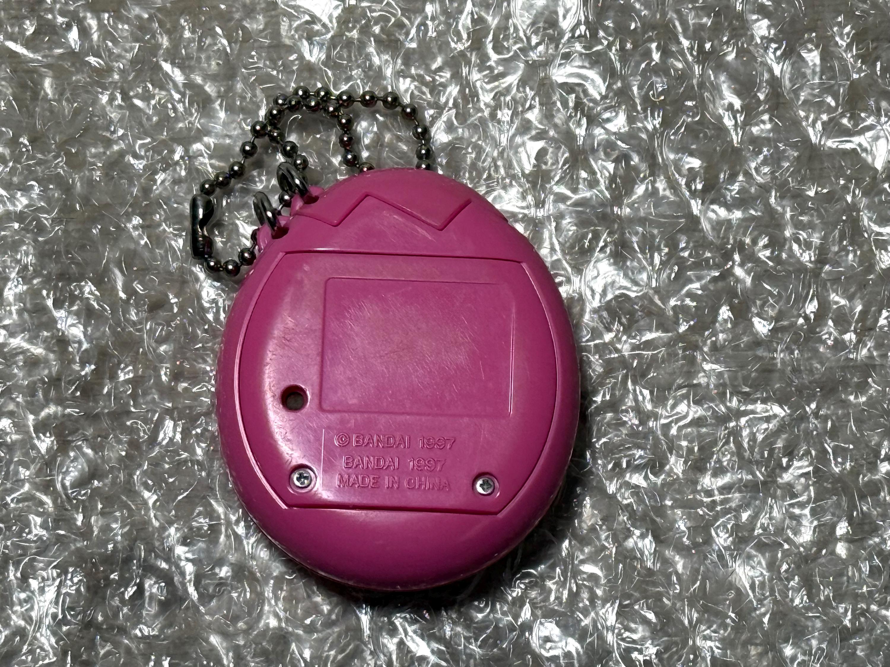 バンダイ たまごっち 1997 メスっちピンク 日本語版 - Etsy 日本
