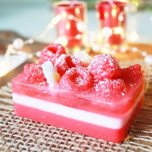 Food Soap Cake with Raspberries, Handmade Soap Favor, Cute Soap, Dessert Soap, Baby Shower Gift, Housewarming Gift, Gift for Colleagues