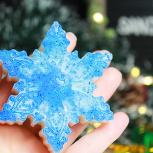 Christmas Snowflake Soap: Handmade Holiday Favor, Fruit Vanilla Scent