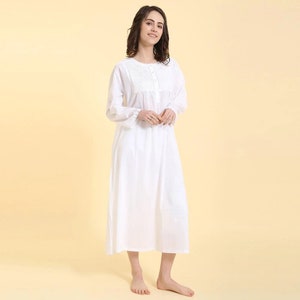 100% Victorian style Cotton iconic white nightgown bohemian Long sleeve night dress sleepwear nightie/Sleepdress