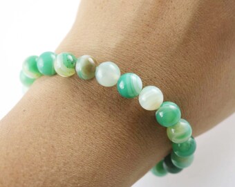 Handmade Green Agate Bead Bracelet: Stretchable Gemstone Jewelry