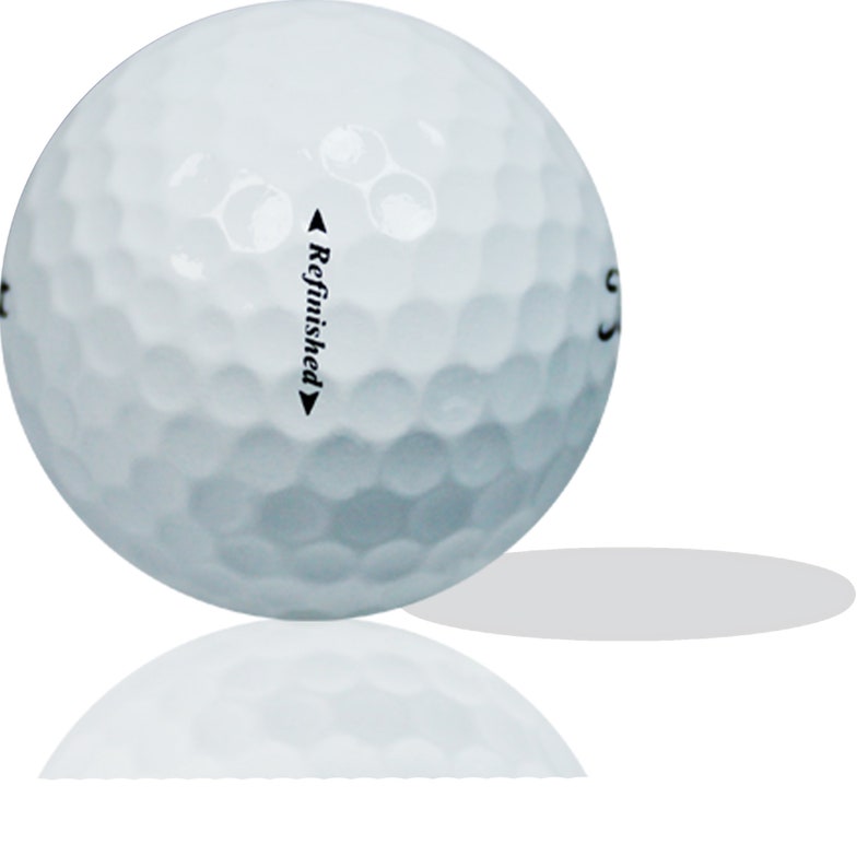 Puede incluir: Una bola de golf blanca con una flecha negra apuntando hacia abajo y la palabra "Refinshed" escrita en ella.