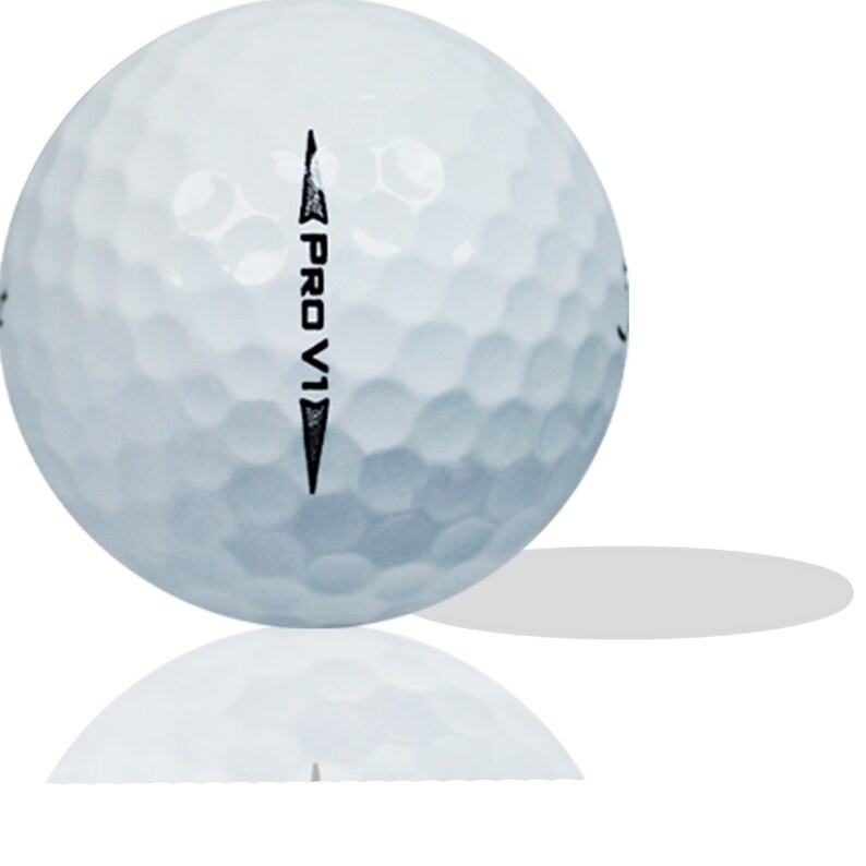 Puede incluir: Una bola de golf blanca con un logotipo negro "PRO V1" impreso en ella.