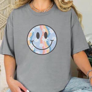 Comfort Colors Smiley Face T-Shirt: Daisy Flower Happy Face Tee