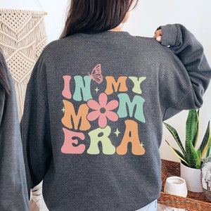 私のママ時代のスウェットシャツ、ママのスウェットシャツ、ママ時代のシャツ、母の日ギフト、新米ママのシャツ、妊娠ギフト、ママライフシャツ、ママのクルーネック