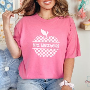 Comfort Colors Personalized Teacher Name Shirt, Teacher Shirt with Name, Retro Teacher Name Shirt, Back to School Tee, Gift for Teacher