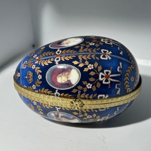 Vintage Limoges China Eiförmige Trinket Box