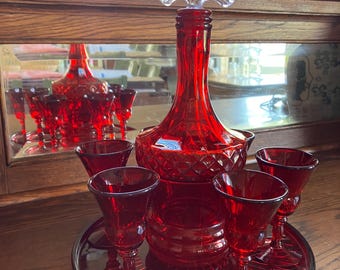Eye catcher! Vintage New Martinsville Lady Astor red Decanter set and shot glasses circa 1930s