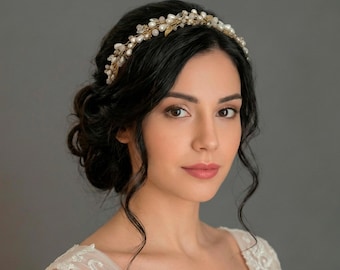 Bandeau de mariée en perles dorées - Accessoire de mariage avec feuilles et cristaux, casque floral