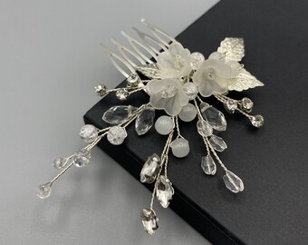 Small Wedding Hair Comb with Flowers