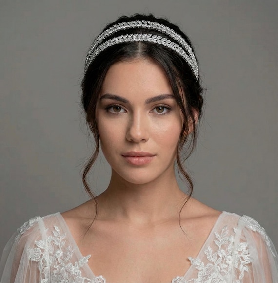 Gold / Silver Bridal Crystal Tiara – Wedding Crown with Cubic Zirconia for Brides, Bridesmaids, Prom