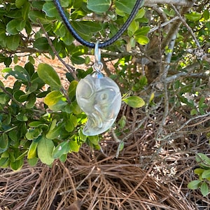 The Legend of Zelda TOTK  - Secret Light Stone Necklace
