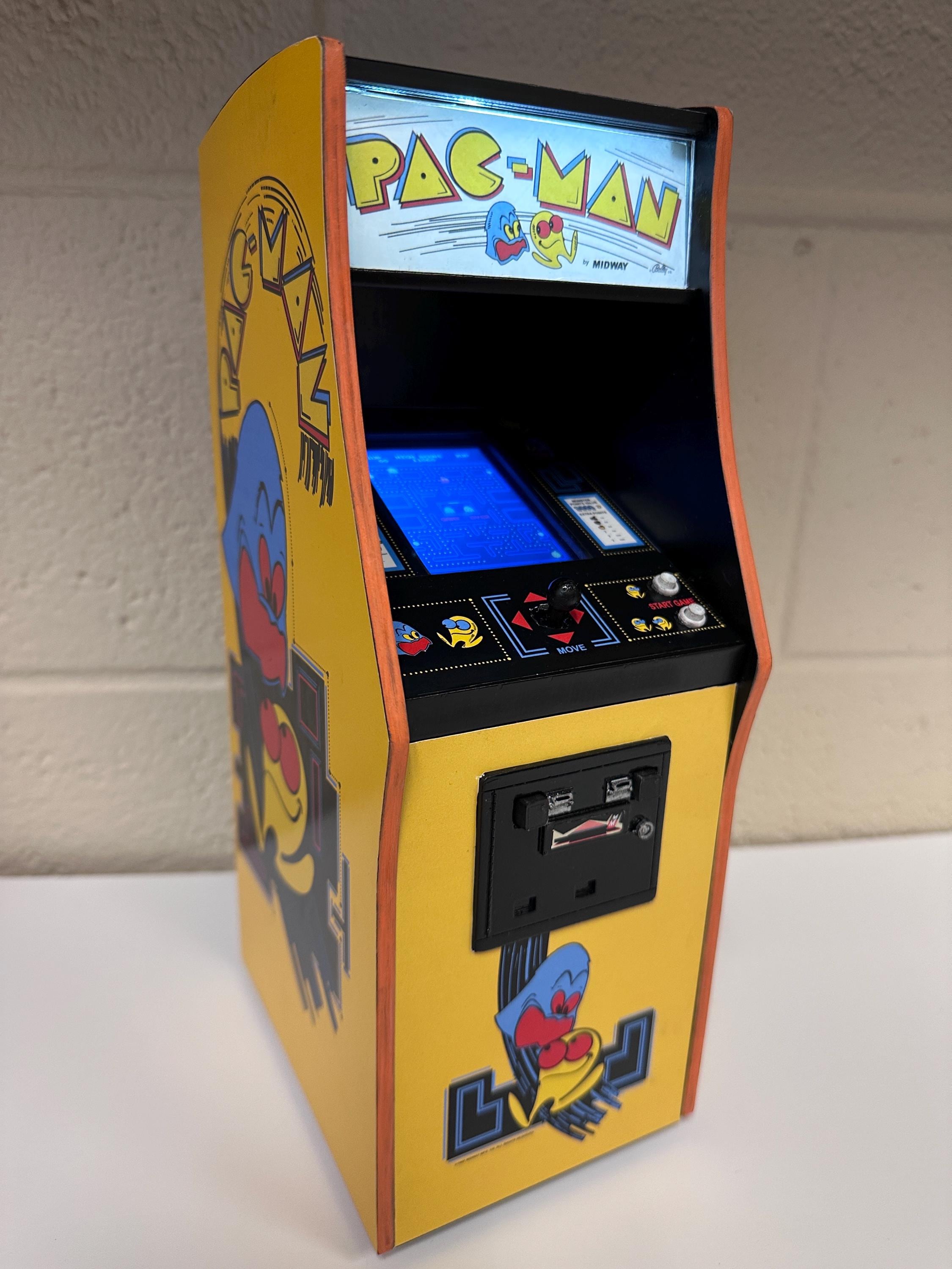 1:6 Scale Pac-Man Playable Arcade Cabinet