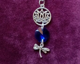 Flower Keychain with dragonfly and blue crystal