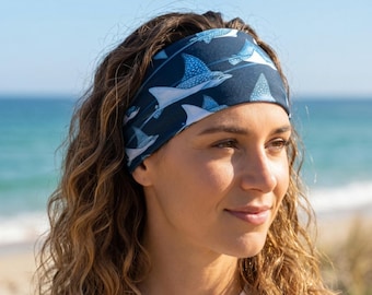 Diadema elástica antideslizante con estampado de raya águila moteada para buceo y paddle surf.