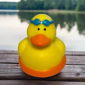 Inner Tube Pool Party Rubber Duck Cruise Ducks Kids Bath Toy Stress Relief Debugging Rubber Ducky Ducking Birthday Gifts Duck of the Month