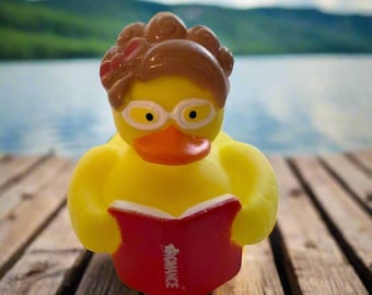 Book Club Romance Novel Rubber Duck Cruise Ducks Kids Bath Toy Stress Relief Debugging Rubber Ducky Ducking Birthday Gift Duck of the Month