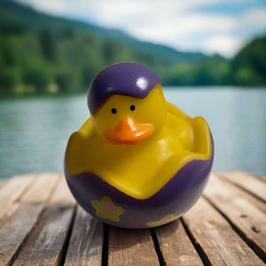 Easter Egg Crack Purple Rubber Duck Cruise Ducks Kids Bath Toy Stress Relief Debugging Rubber Ducky Ducking Birthday Gifts Duck of the Month