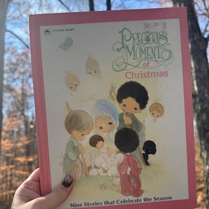 1990年代のヴィンテージ児童書 クリスマスの貴重なひととき（9つの物語） ピンクのヴィンテージクリスマス