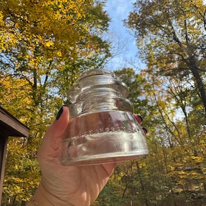 Antike Vintage Hemingray 45 Klarglas Electric Isolator 2-48 Made in USA Klare schwere Türstopper