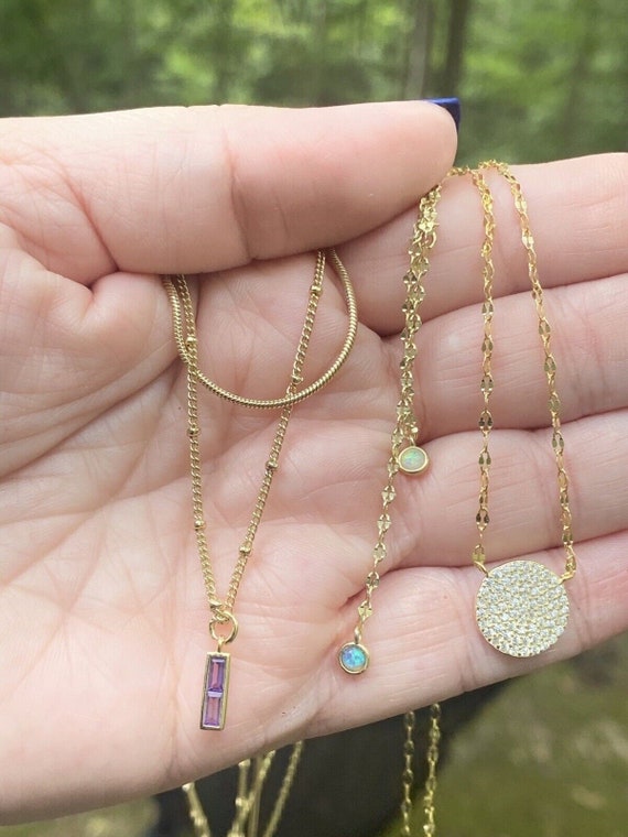 Ladies Minimalist Gold Tone Necklaces Excellent C… - image 1