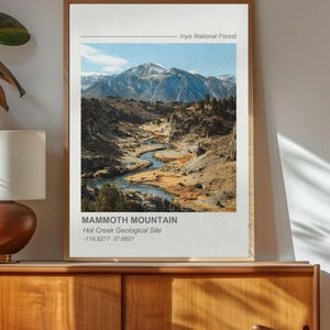 Sítio geológico Hot Creek para impressão, impressão da Sierra Nevada Oriental, arte de parede de Mammoth Lakes, pôster da rodovia 395, tapeçaria de parede moderna orgânica