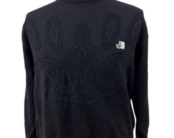 Vintage Japanese Brand Black & White Embroidery Art Design Knitwear